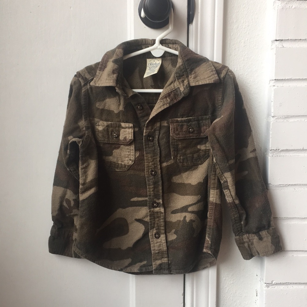 flannel camo button down shirt